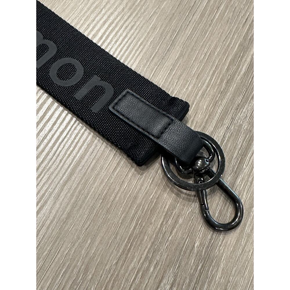Lululemon ~ Never Lost ~ Keychain ~ One Size BLACK - Picture 4 of 6
